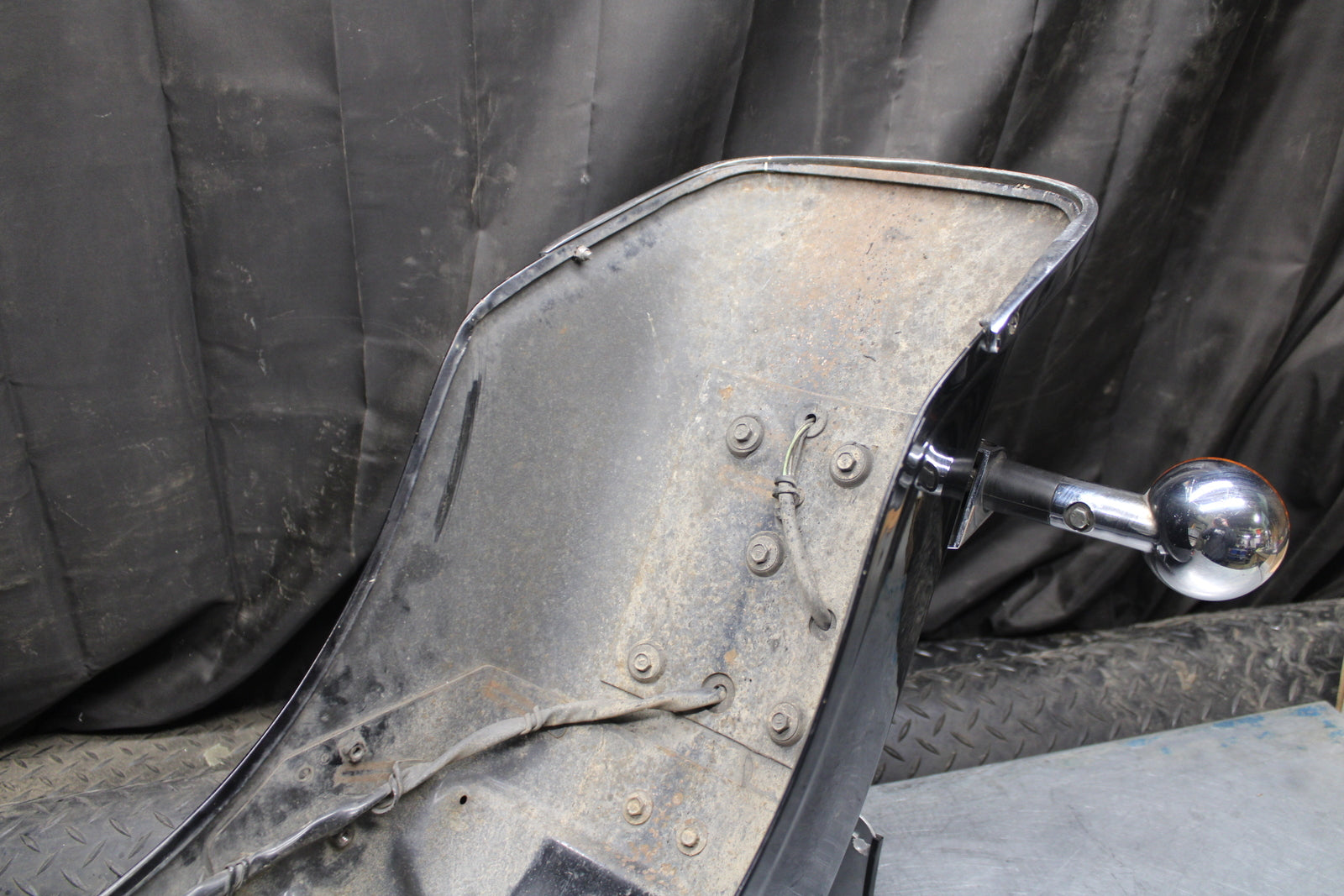 00 SUZUKI INTRUDER 1500 VL1500 REAR BACK WHEEL FENDER MUD GUARD BB761