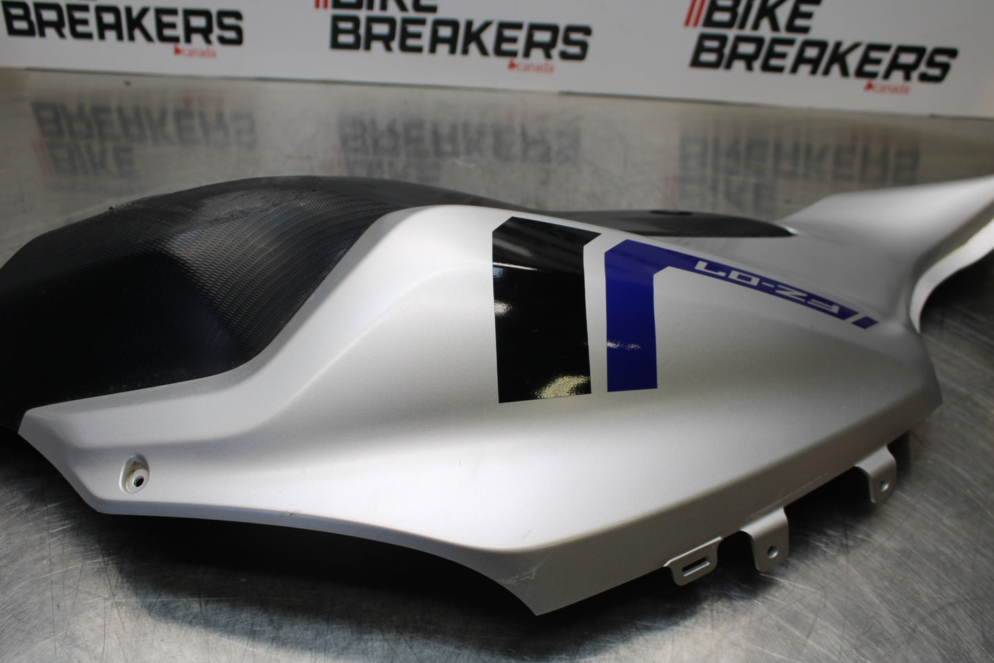 14-17 YAMAHA FZ07 RIGHT LOWER MID UPPER SIDE FAIRING COWL  BB162