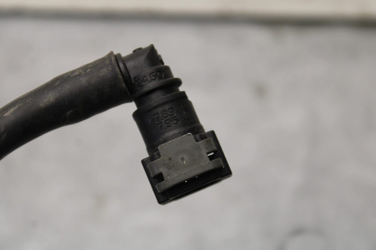 22-24 YAMAHA XSR900 FUEL HOSE GAS LINE TUBE PIPE BB683