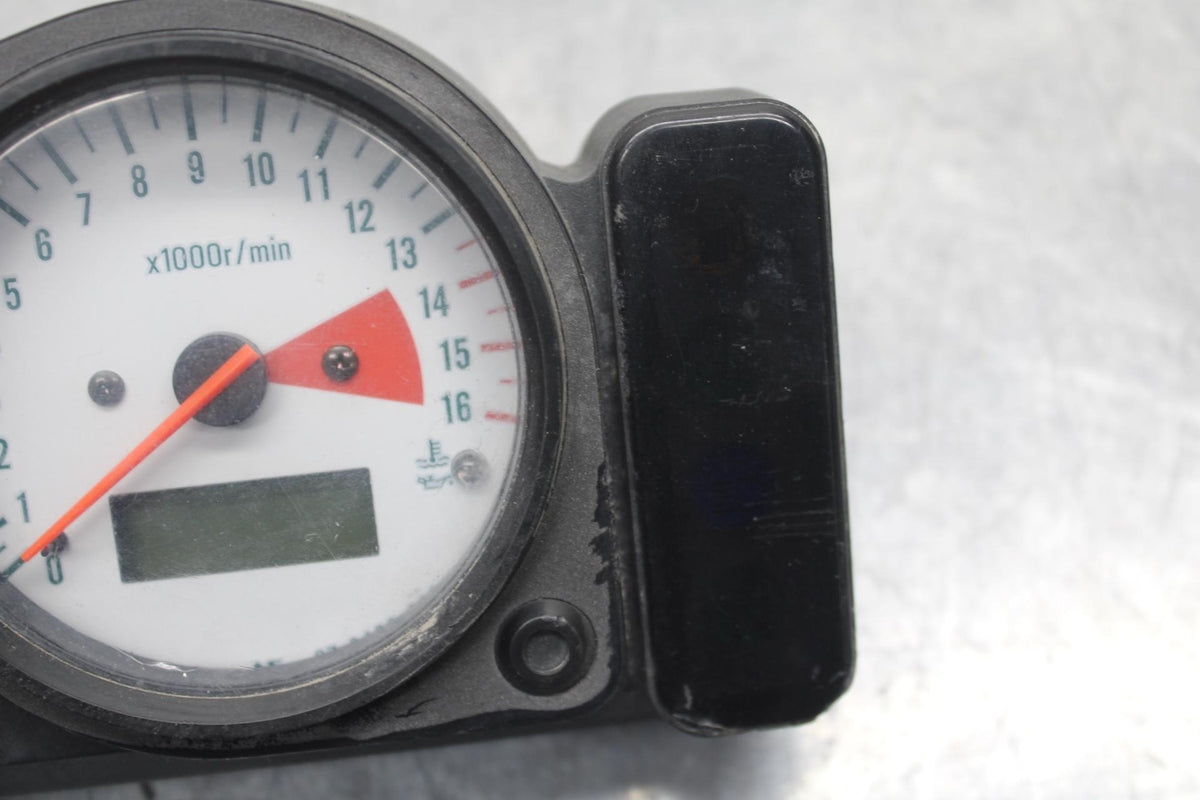 1999 Suzuki GSXR600 SPEEDO TACH GAUGES DISPLAY CLUSTER SPEEDOMETER  BB608