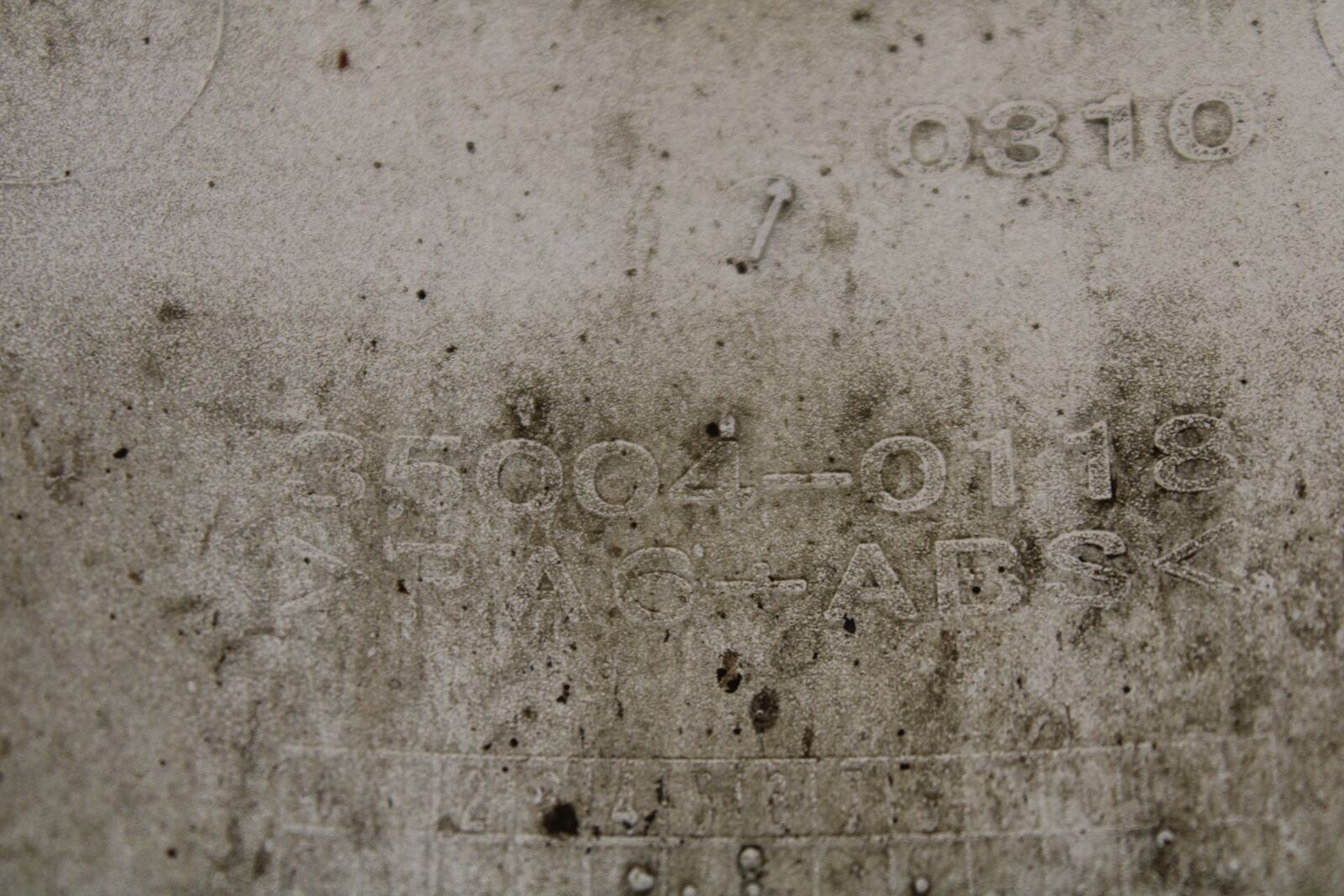 13-17 KAWASAKI NINJA ZX6R ZX636E FRONT WHEEL FENDER COWL FAIRING BB409