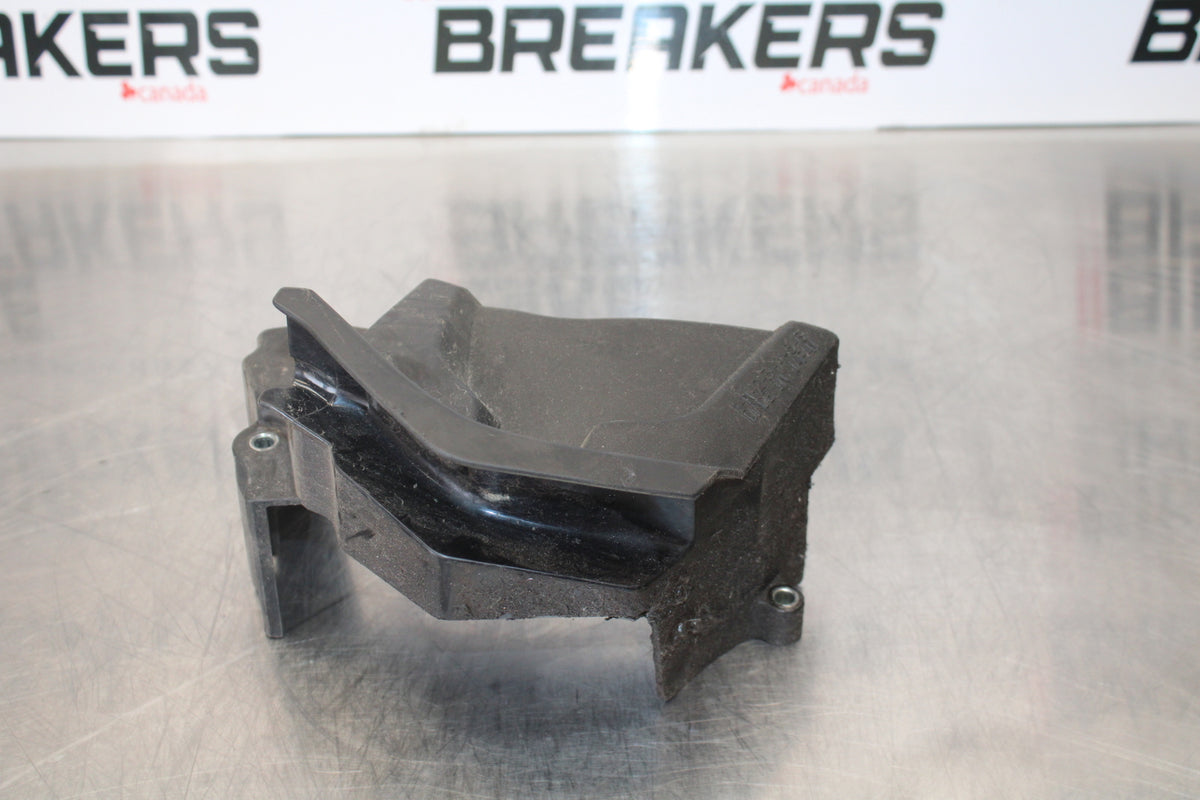 07-08 YAMAHA YZF R1 ENGINE SPROCKET COVER BB160