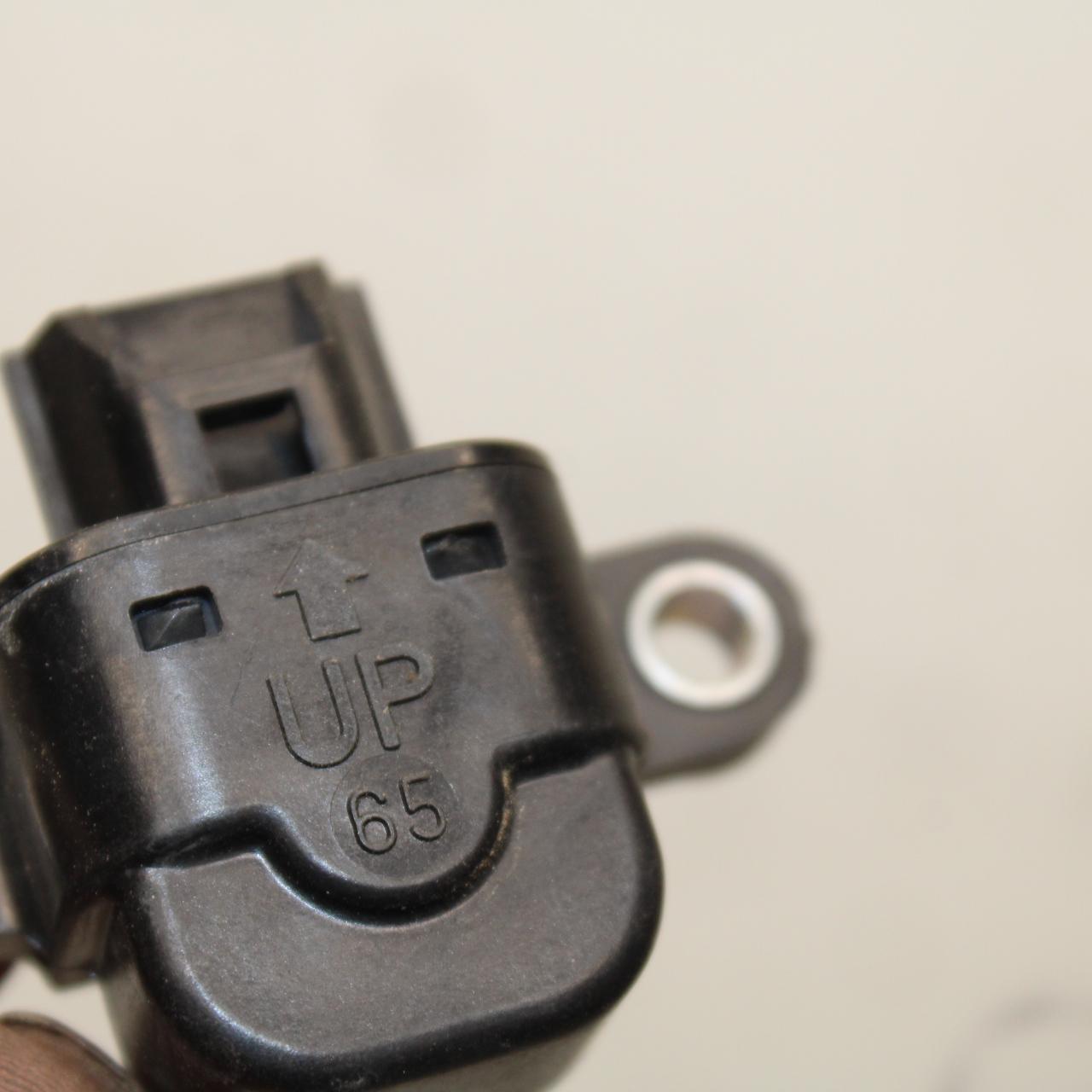 21 KAWASAKI NINJA ZX6R TIP OVER BANK ANGLE CRASH SENSOR SWITCH  21176-0026 BB647