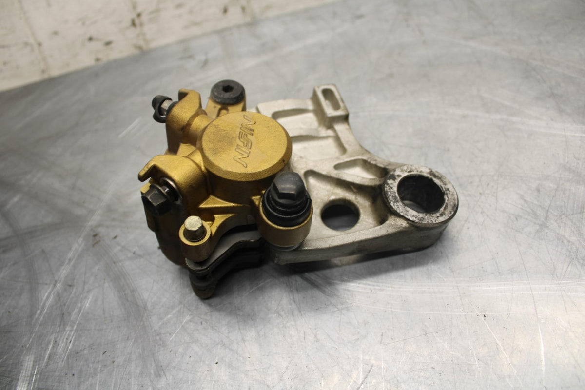 2003 Honda CBR600RR REAR BACK BRAKE CALIPER W MOUNT BRACKET 43150-MEE-006 BB511