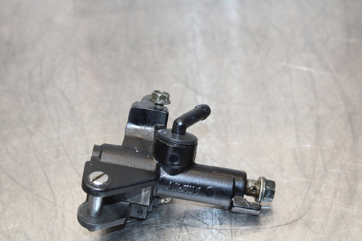 98-05 HONDA SUPER HAWK 1000 VTR1000F FRONT BRAKE MASTER CYLINDER BB152