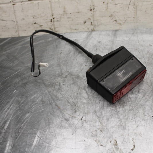 11-21 SUZUKI GSXR750 LICENSE PLATE LIGHT BB492
