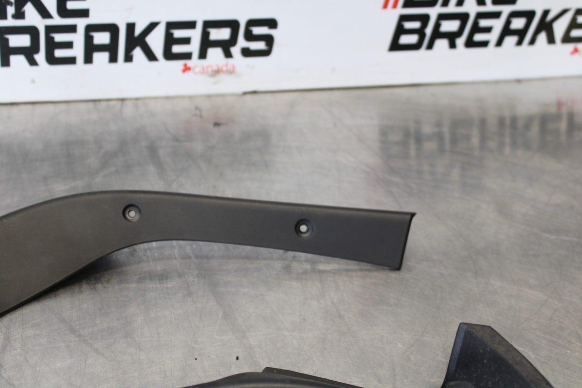 20-23 APRILIA RS660 FRONT UPPER INNER FAIRING COWL PLASTIC SET BB889
