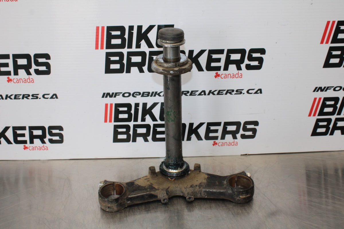 76-77 HONDA GOLDWING 1000 FRONT FORKS CLAMP LOWER TRIPLE TREE STEM BB171