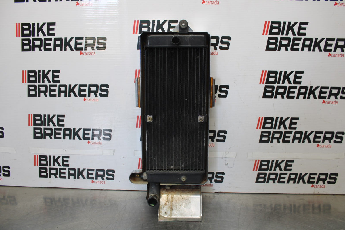 03 HONDA SHADOW SPIRIT 750 VT750DC ENGINE COOLER COOLING RADIATOR RADIATER BB907