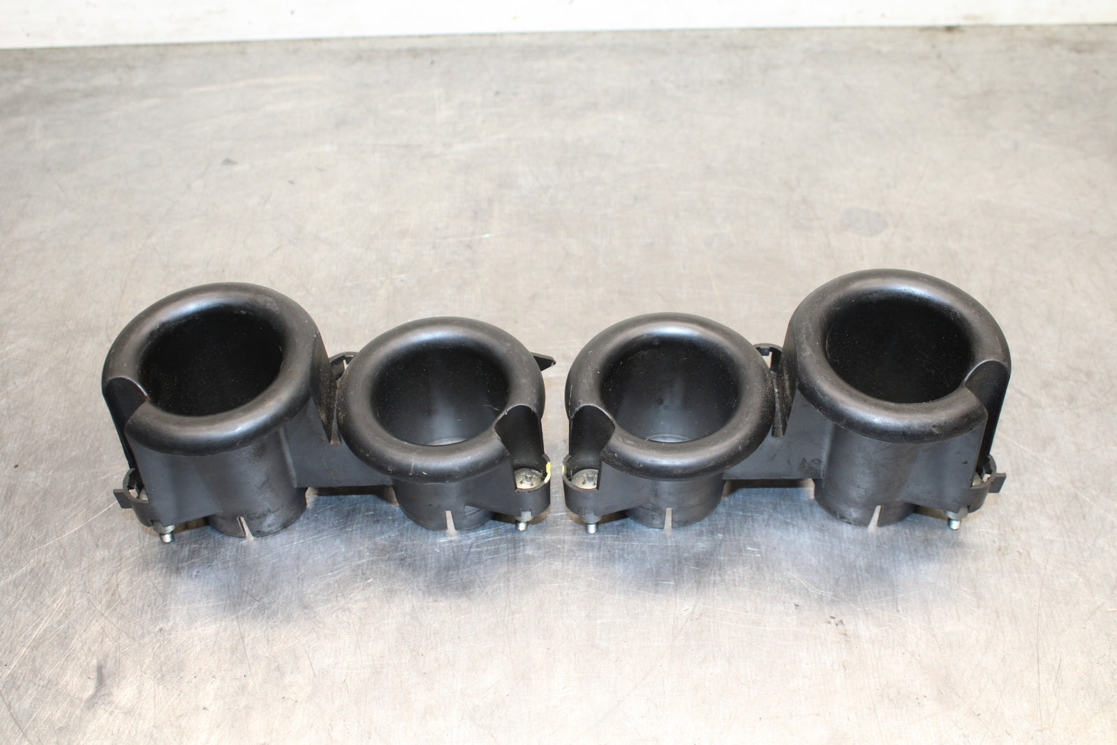 03-04 HONDA CBR600RR AIRBOX INTAKE VELOCITY STACKS BB134