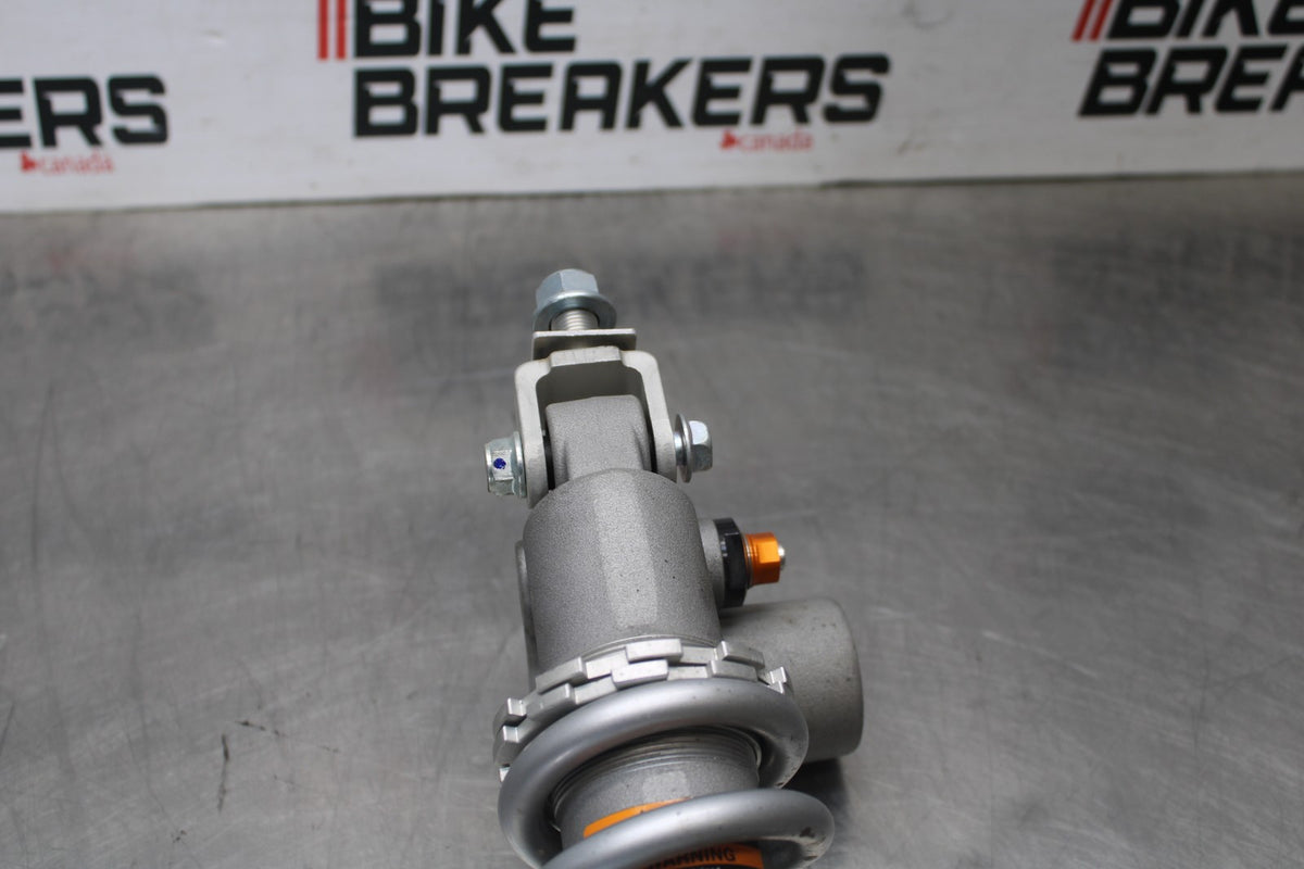17 YAMAHA YZF R6 REAR BACK SHOCK ABSORBER SUSPENSION BB922