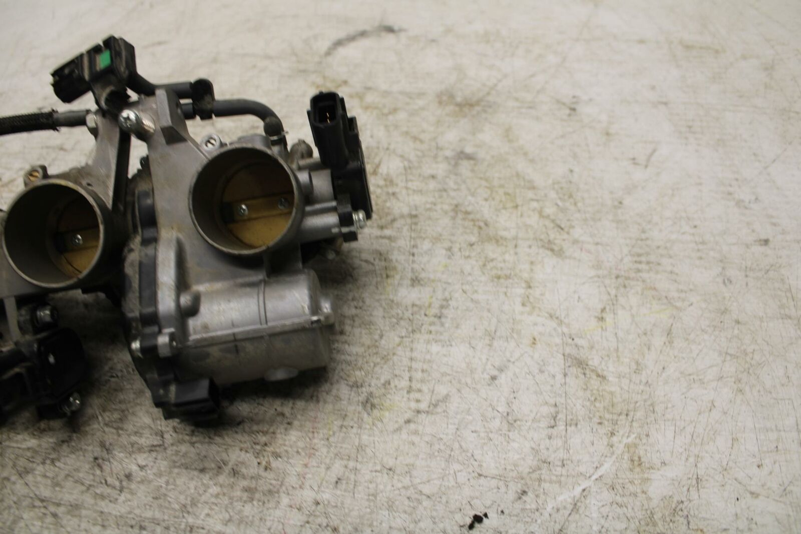 16-21 YAMAHA XSR900 MAIN FUEL INJECTORS / THROTTLE BODIES BB370