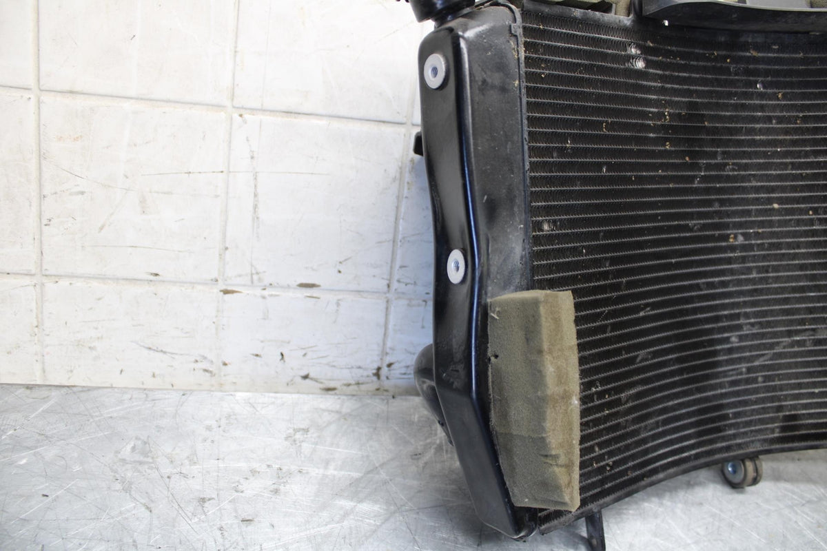 2008 Yamaha YZF R6 ENGINE RADIATOR MOTOR COOLER COOLING RADIATER BB521