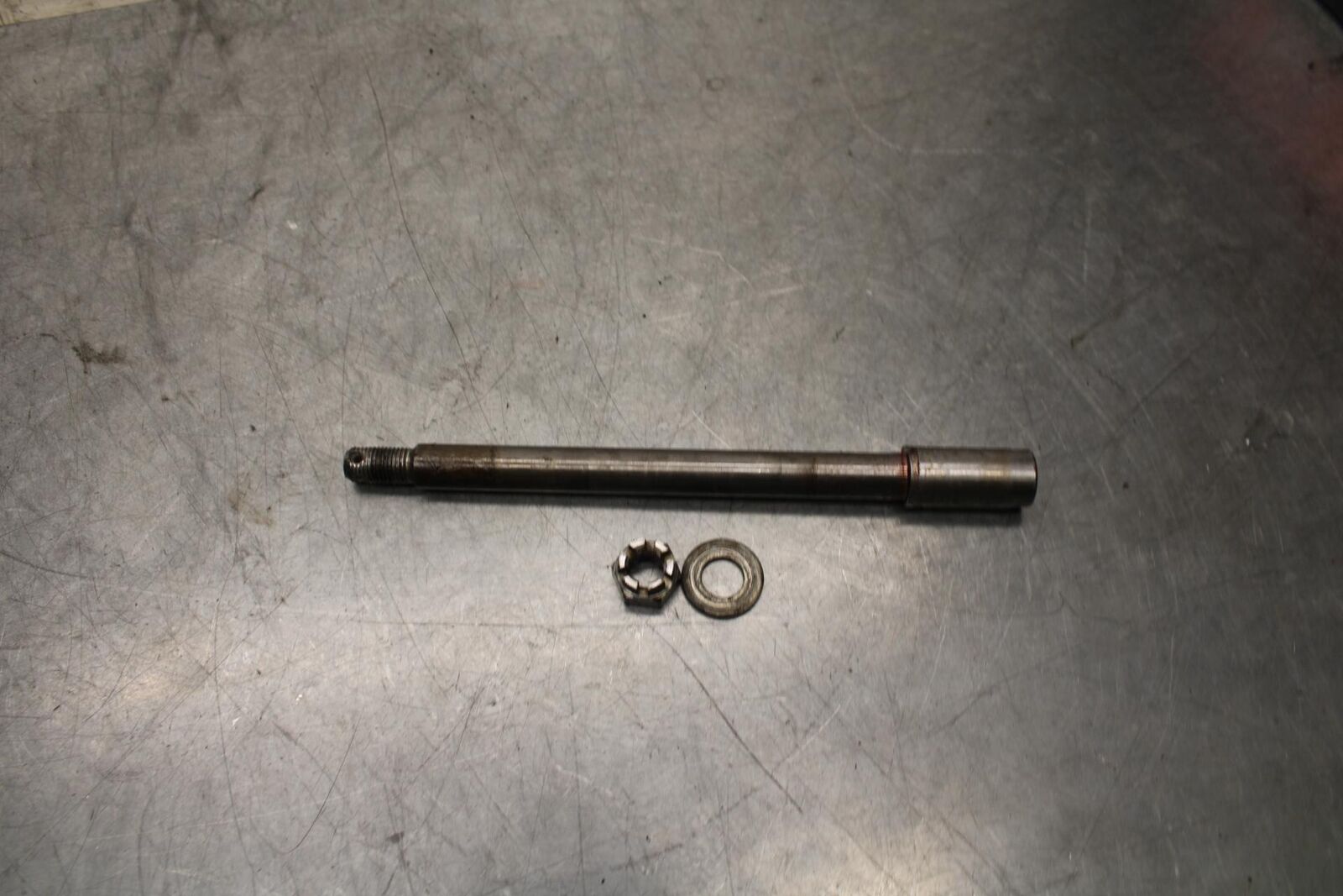 1977 Yamaha XS750 FRONT WHEEL RIM AXLE PIVOT BOLT 341-25181-01-00 BB554