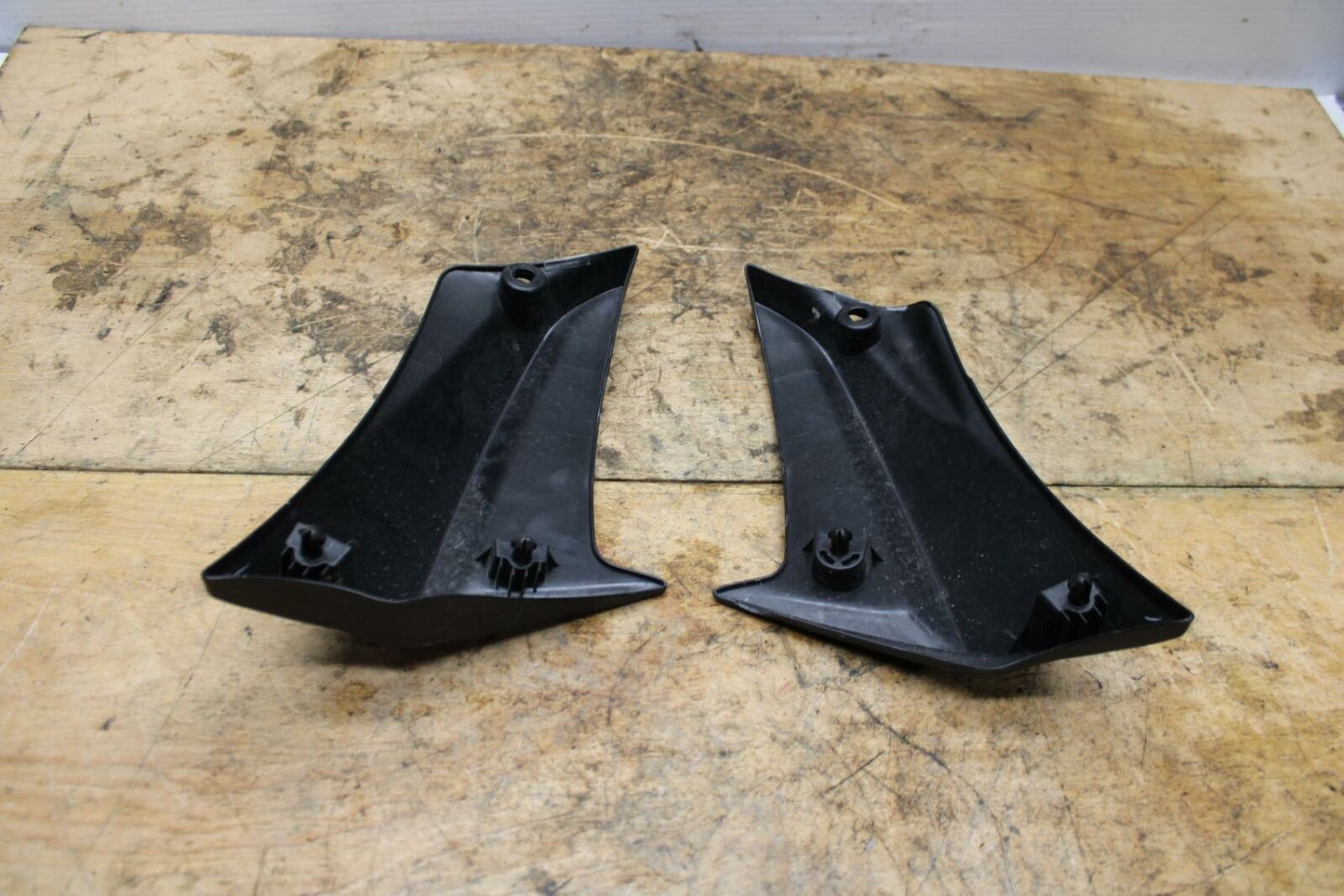 11-21 SUZUKI GSXR600 RIGHT LEFT FRAME MID SIDE COVERS COWLS PANELS TRIM BB346