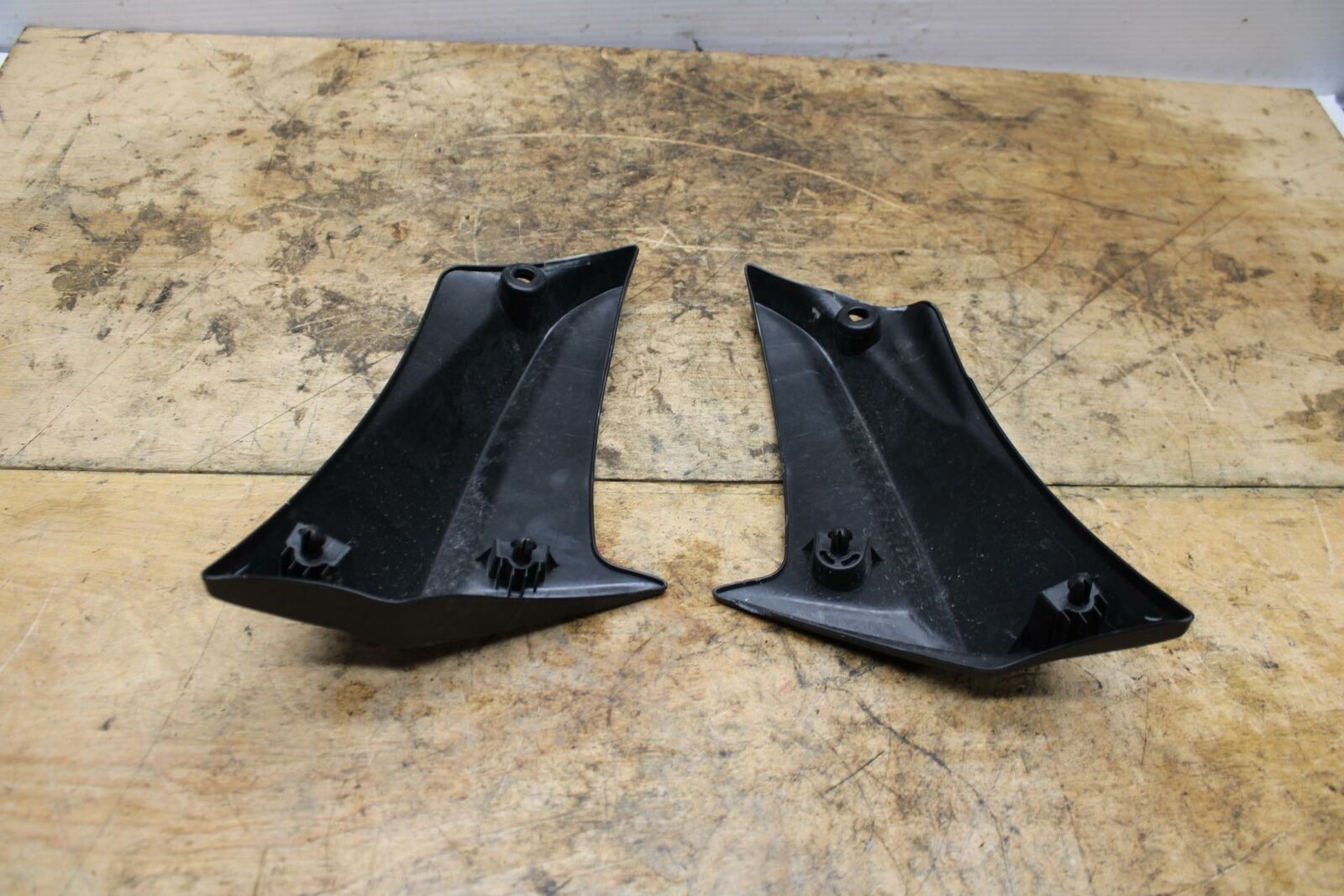 11-21 SUZUKI GSXR600 RIGHT LEFT FRAME MID SIDE COVERS COWLS PANELS TRIM BB346