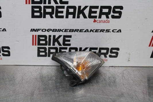 07-08 KAWASAKI NINJA ZX6R RIGHT FRONT TURN SIGNAL LIGHT INDICATOR BB199