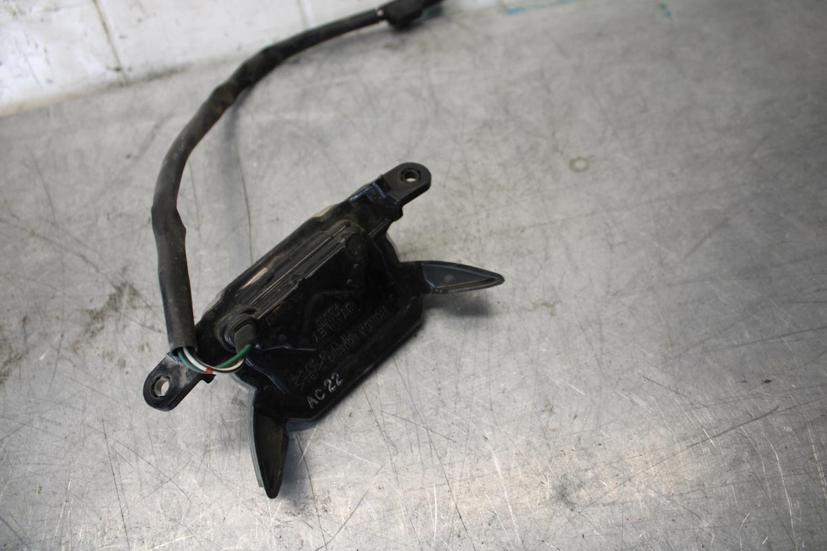 2011 Honda CBR600RR RUNNING PILOT FRONT LIGHT  BB520