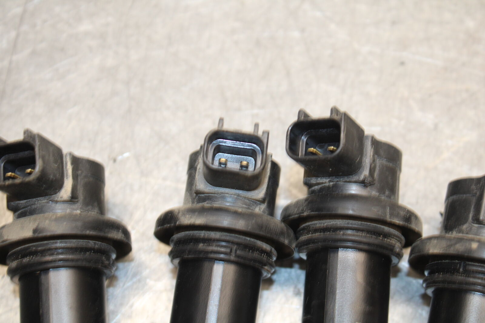 07-08 YAMAHA YZF R1 IGNITION COILS COIL SPARK PLUG CAPS 4C8-82310-00-00  BB675