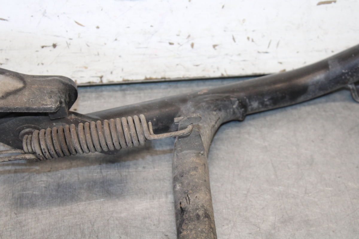 06-07 DUCATI MONSTER 695 CENTER MAIN STAND BB674