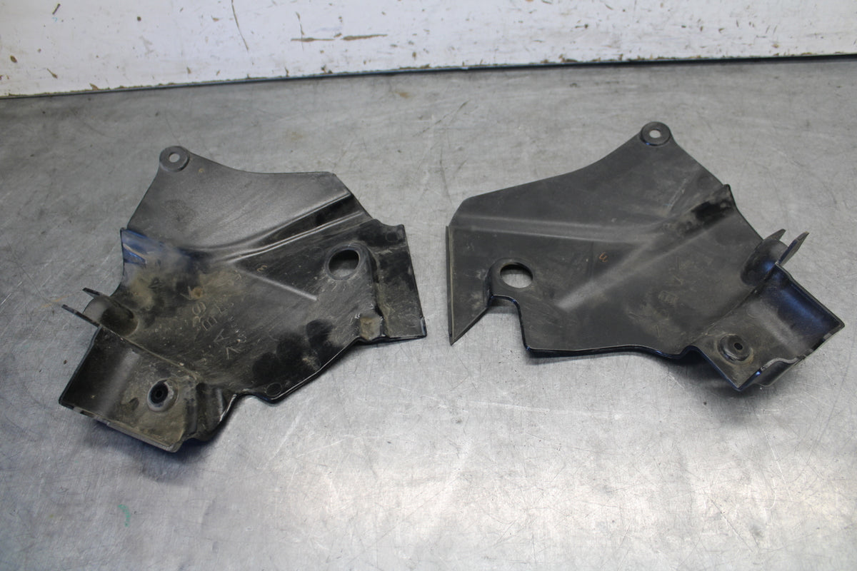 05-06 YAMAHA ROYAL STAR FRAME COVER COWL BB697