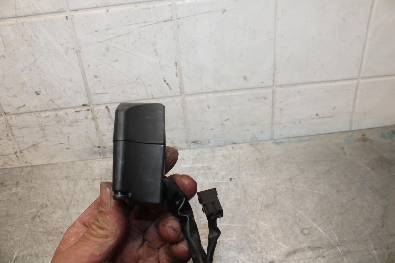 2007 Kawasaki Ninja ZX6R ZX600P RIGHT CLIP ON HANDLE KILL OFF START SWITCH BB47