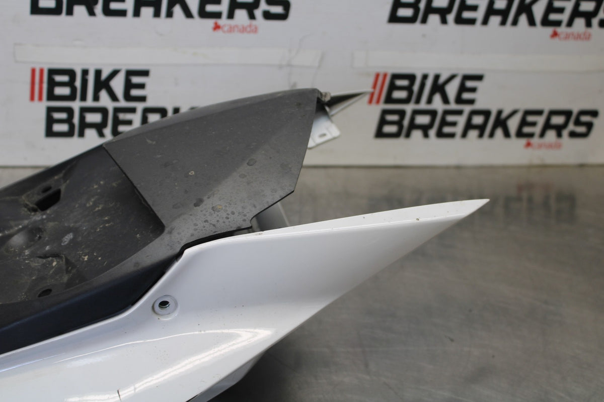 17-20 BMW S1000R REAR BACK TAIL FAIRING COWL SHROUD BB909