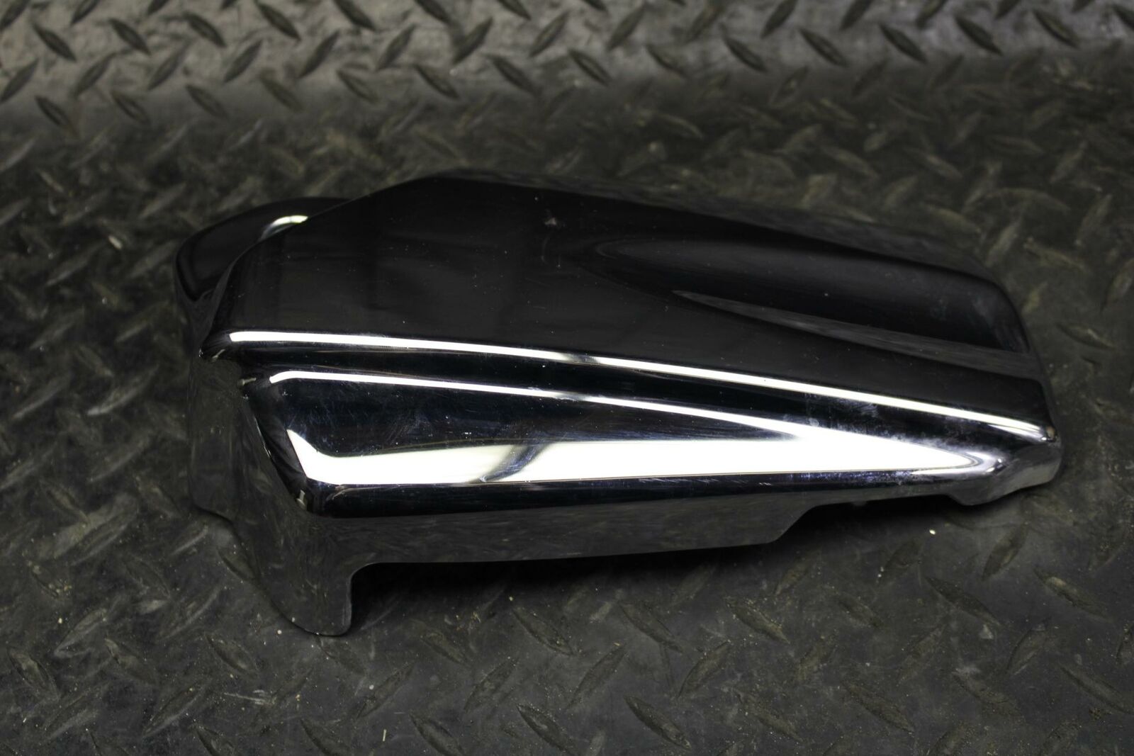 06 YAMAHA V STAR 1100 SIDE COVER PANEL COWL  BB184