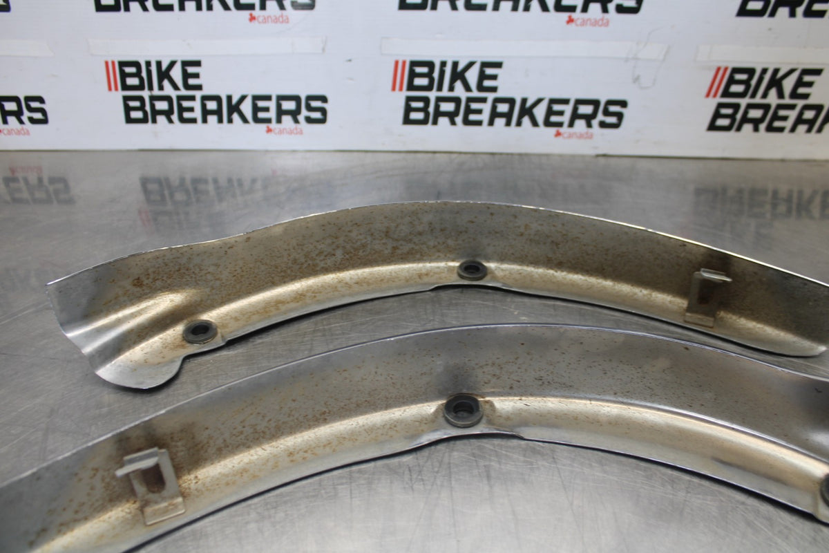 08 KAWASAKI VULCAN 1600 VN1600D NOMAD REAR FRAME SUBFRAME COVER GUARDS BB904