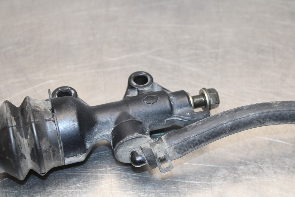 07 HARLEY-DAVIDSON SPORTSTER 1200 CUSTOM XL1200C REAR MASTER CYLINDER  BB833