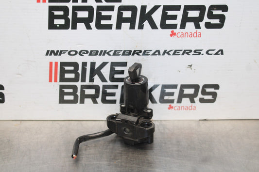 11-15 KAWASAKI NINJA ZX10R IGNITION LOCK W KEY BB840