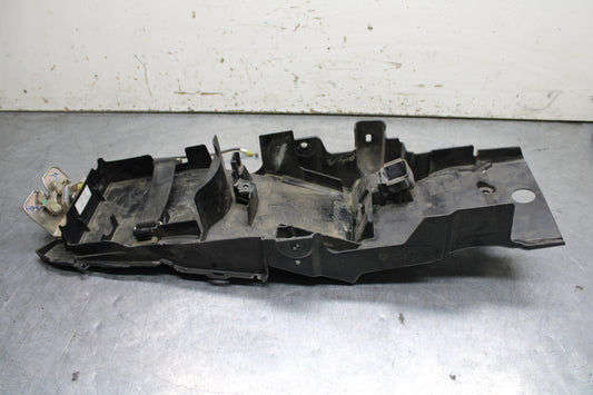 15-16 HONDA CB300F REAR BACK TAIL UNDERTAIL BATTERY TRAY PLASTIC BB740