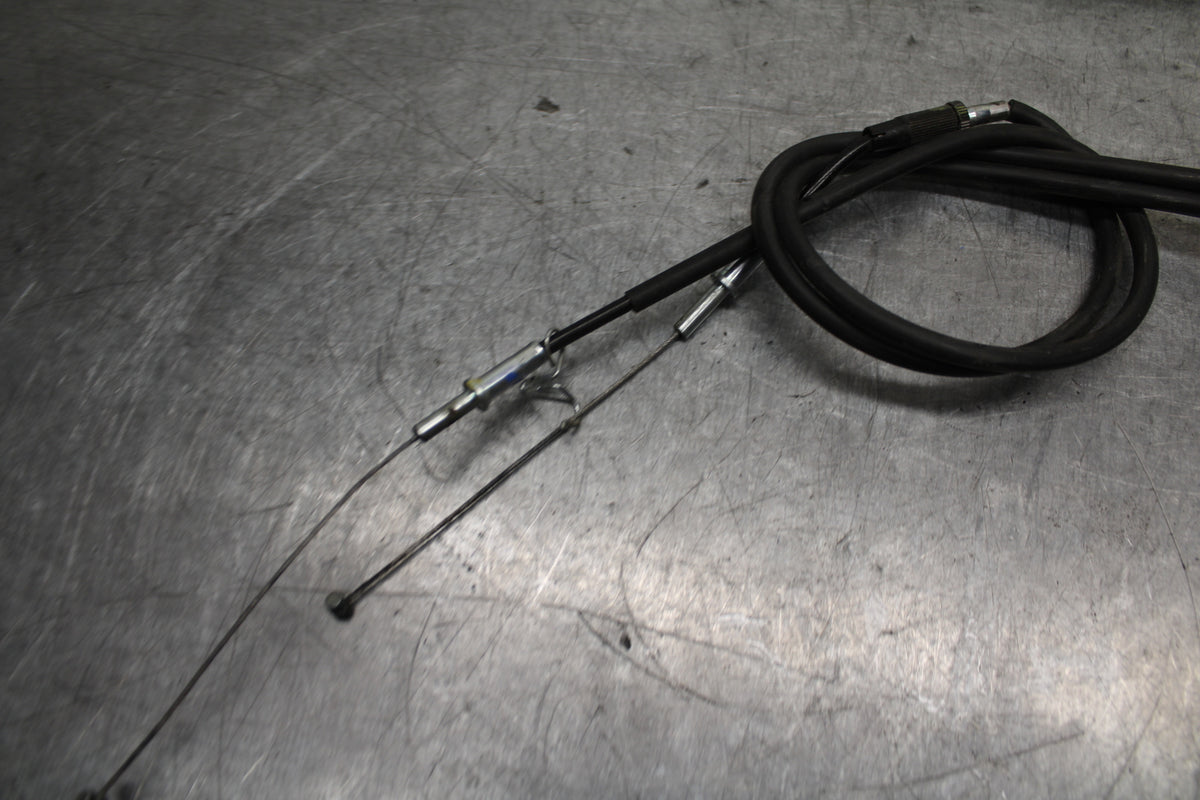 24 KAWASAKI NINJA 500 ABS THROTTLE CABLES LINES BB744