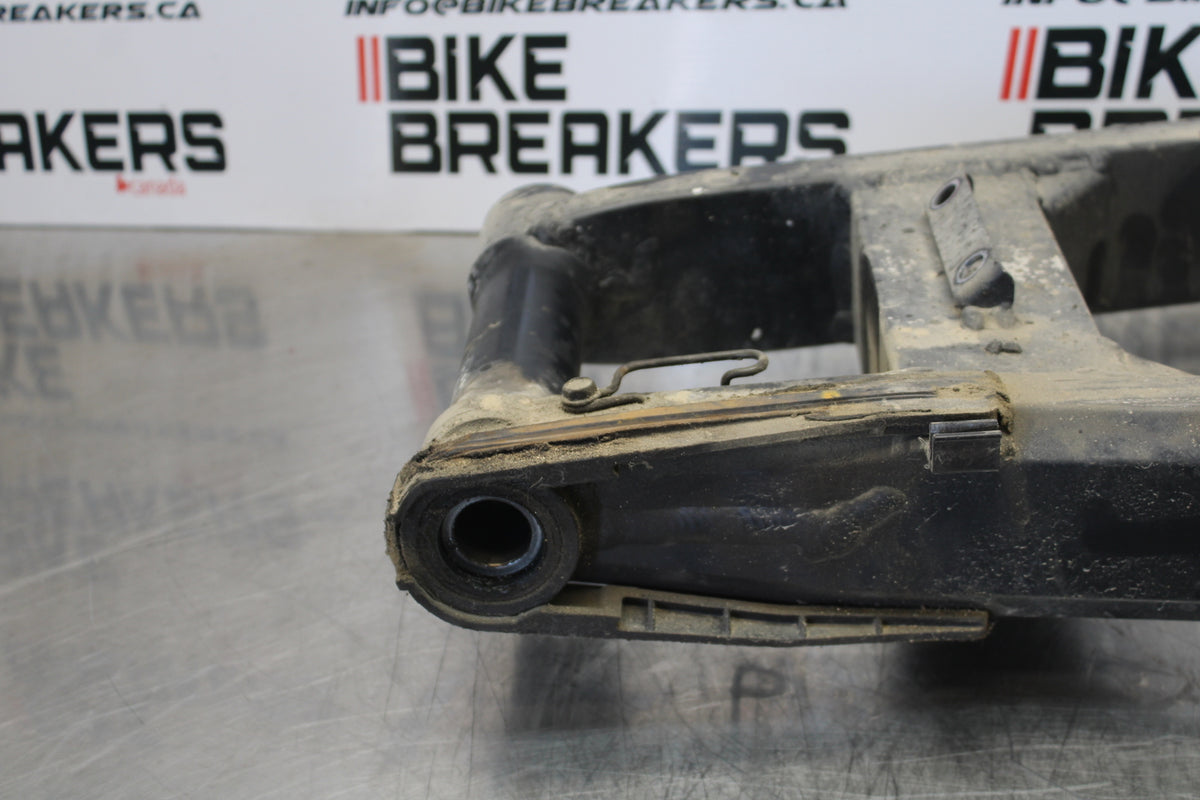 03-06 KAWASAKI Z1000 REAR SWINGARM BACK SUSPENSION SWING ARM BB164