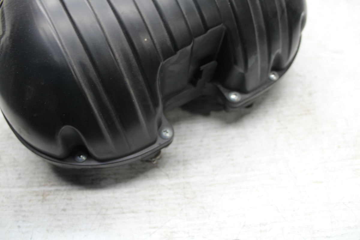 15-16 SUZUKI GSXS750 AIRBOX AIR INTAKE FILTER BOX BB374