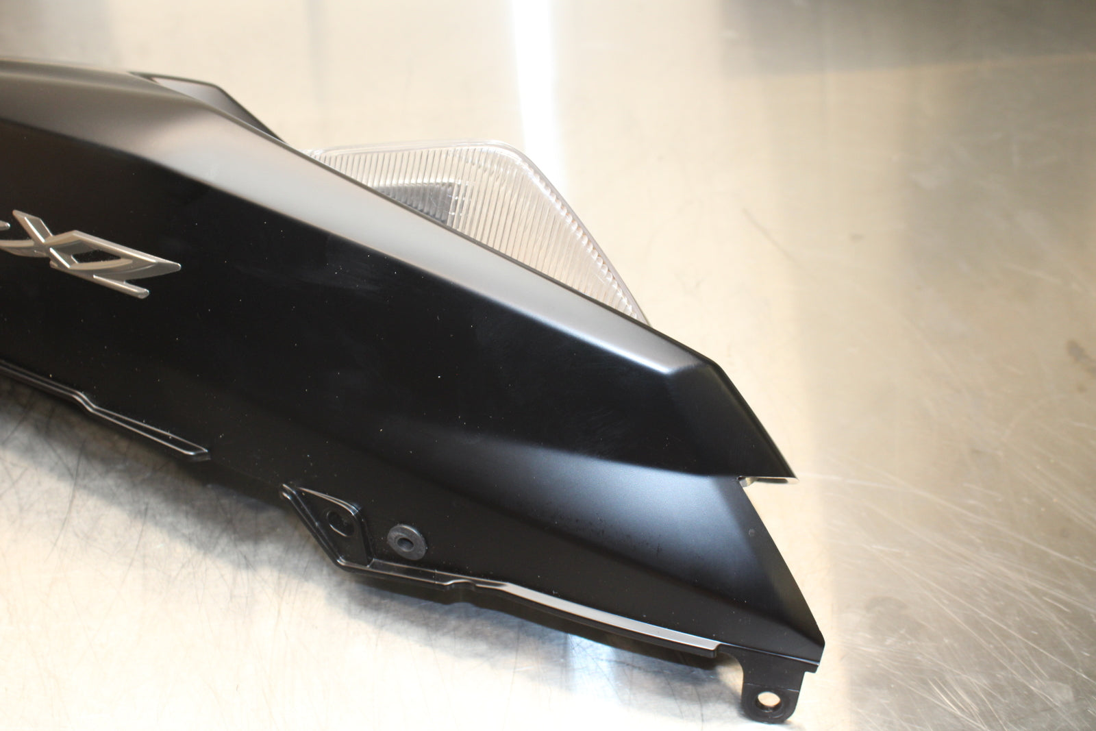 23-24 KAWASAKI NINJA ZX14R NEW!!  RIGHT REAR BACK TAIL FAIRING COWL SHROUD BB141