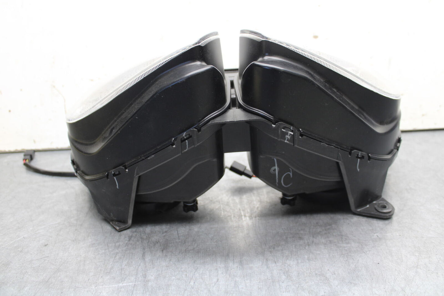 11-12 KAWASAKI NINJA 400 EX400 C FRONT HEADLIGHT HEAD LIGHT LAMP BB358