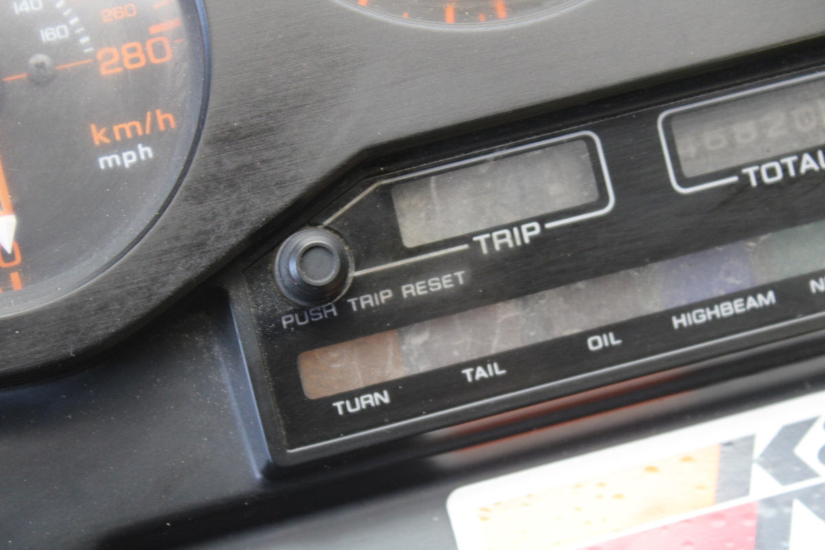 84 HONDA INTERCEPTOR 1000 VF1000F SPEEDO GAUGES DISPLAY CLUSTER METER BB878