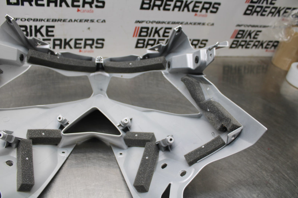 24-25 KAWASAKI NINJA ZX4R FRONT UPPER NOSE FAIRING COWL SHROUD BB840