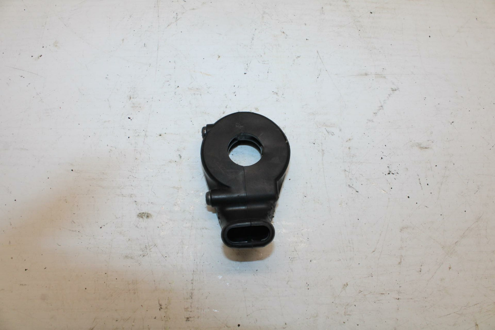 13-18 KAWASAKI NINJA ZX6R THROTTLE CABLE LINE HOUSING GUIDE BB353