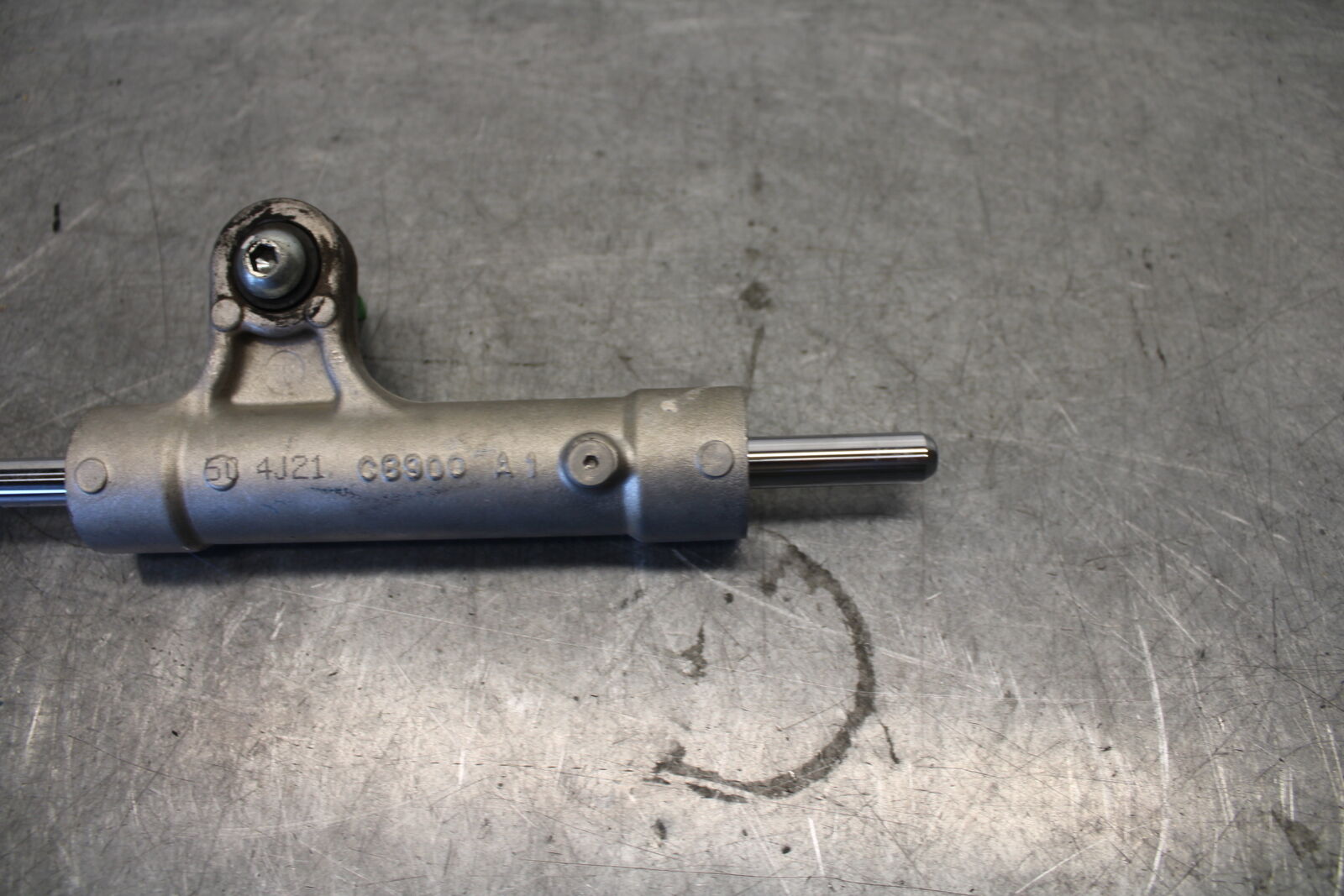 04 SUZUKI GSXR600 STEERING DAMPER STABILIZER 51750-40F50 BB676