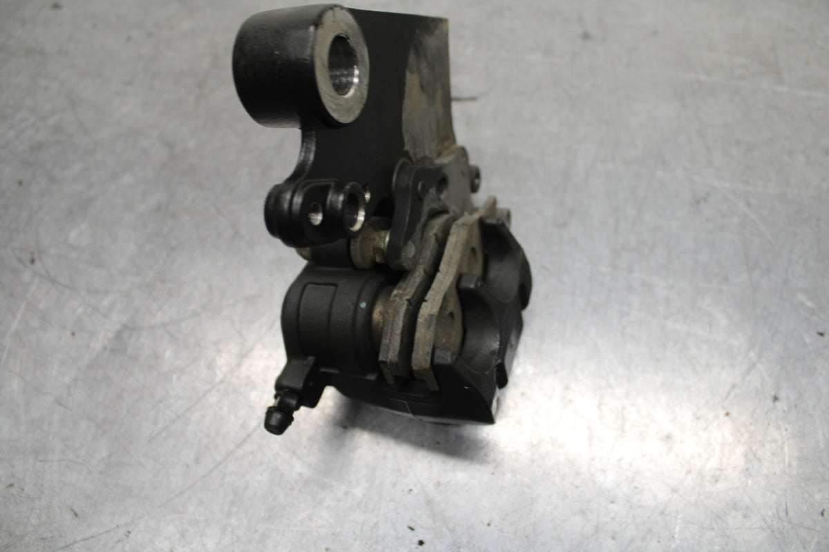 24 KAWASAKI NINJA 500 ABS REAR BACK BRAKE CALIPER W MOUNT BRACKET BB744