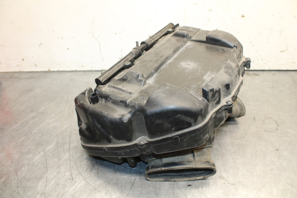 17-21 HONDA CBR1000RR SP AIRBOX AIR INTAKE FILTER BOX BB681