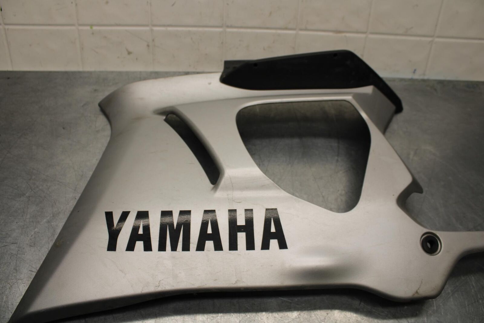 19-21 YAMAHA YZF R3 LEFT RIGHT MID UPPER SIDE FAIRING COWL PLASTIC PAIR BB588