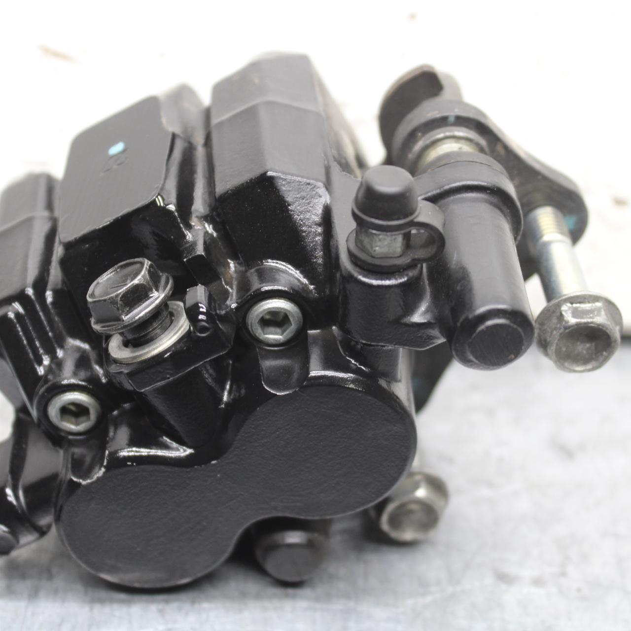 15-16 KAWASAKI EX300 FRONT BRAKE CALIPER BB635