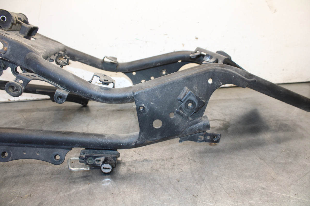 07-09 YAMAHA FZ6 REAR SUBFRAME BACK SUB FRAME 4S8-21190-09-00 BB713