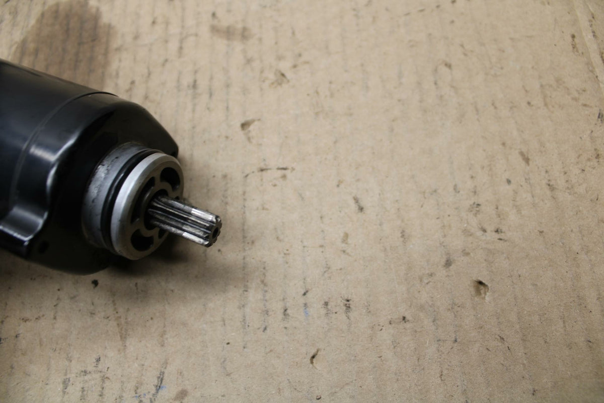 89 SUZUKI GSXR1100 K ENGINE STARTING STARTER MOTOR -DC 12V BB02