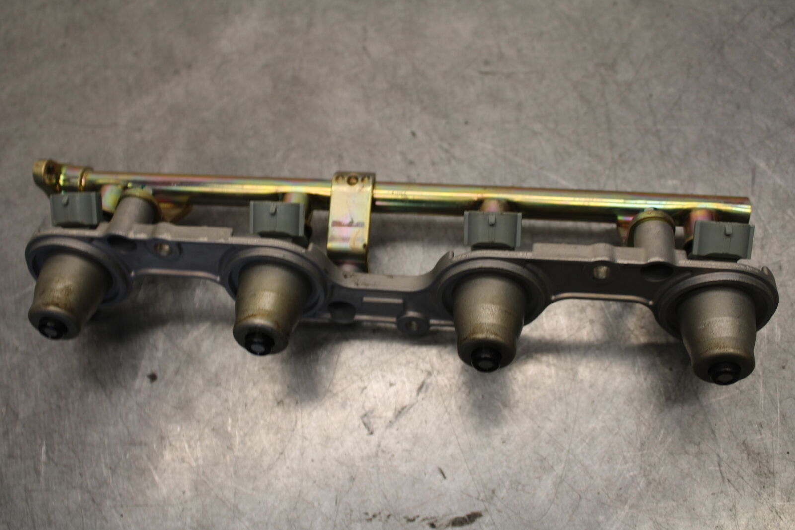 05-06 HONDA CBR600RR FUEL INJECTOR AIRBOX  BB655