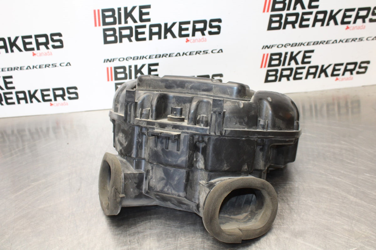06-07 SUZUKI GSXR 600 AIRBOX AIR INTAKE FILTER BOX BB170