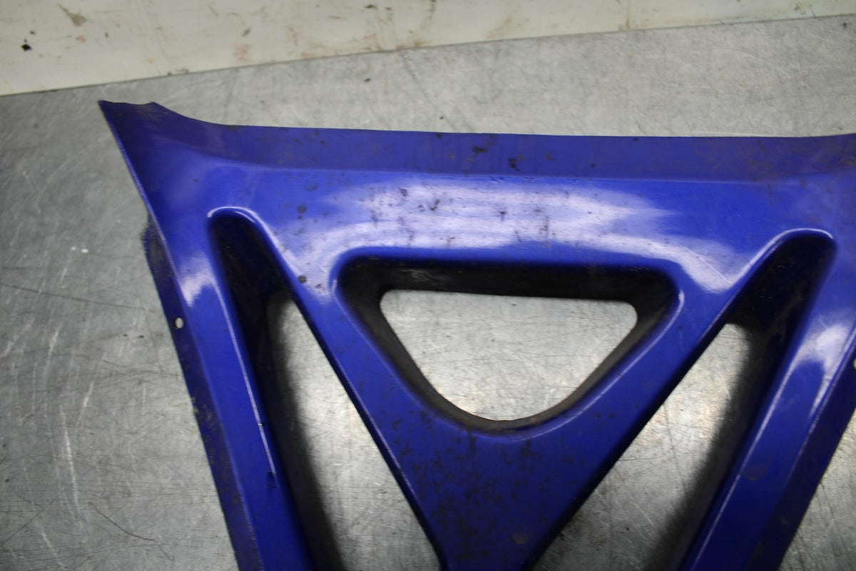 98-99 YAMAHA YZF R1 FRONT LOWER INNER EXHAUST V FAIRING COWL GUARD BB74